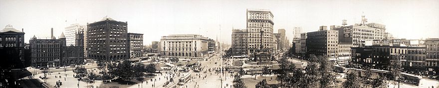 Panorama of Cleveland's Public Square in 1912