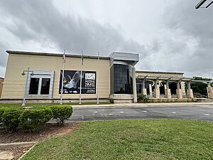 VA Museum Natural History Front.jpg