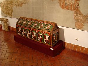Valladolid Museo sarcofago infante Alfonso lou