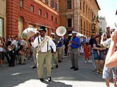 A street jazz band in Perugia.jpg