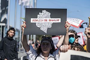 Abolish The Monarchy Melbourne Naarm Rally (52379052770)
