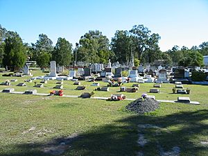 Bethania Lutheran Church cemetery, 2005