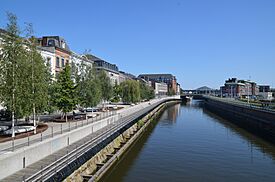 Charleroi - 2019-08-24 - 05 - quai Arthur Rimbaud et quai de Sambre.jpg