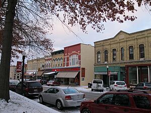 East Oak Street, Baraboo Downtown HD