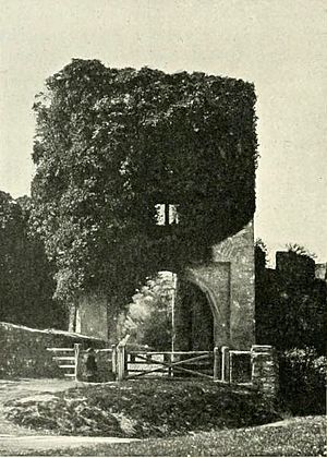 Farleigh Hungerford Castle - 19th century gatehouse