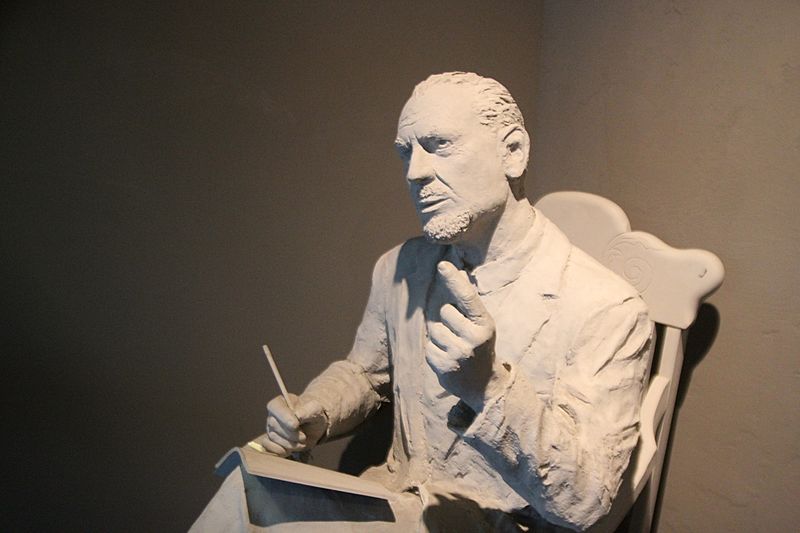 John Steinbeck statue at Museum
