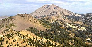 Lassen Peak from the summit of Brokeoff Mountain-1200px