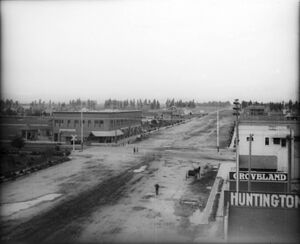 Looking north on Pacific Boulevard, Huntington Park, southern California, 1907 (CHS-5001)