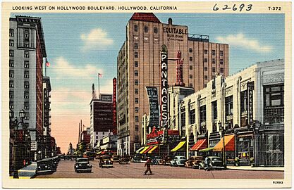 Looking west on Hollywood Boulevard, Hollywood, California (62693)