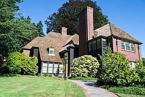 Parker House-2, Reed College