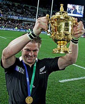 Richie McCaw and the Webb Ellis cup after the Rugby World Cup final 2011
