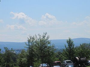 Scenery at McDade Park, Scranton, PA IMG 1592