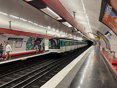 Station Louise Michel Métro Paris Ligne 3 - Levallois-Perret (FR92) - 2022-07-01 - 7.jpg