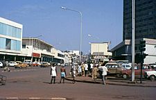 Yaoundé-Avenue Ahidjo en février 1973