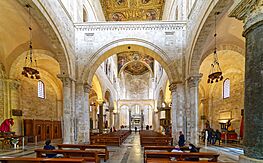 "Die Basilika San Nicola ist auch heute noch ein bedeutendes Pilgerziel" 14