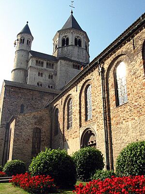 0 Nivelles - collégiale Ste-Gertrude