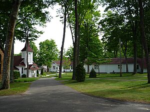2009-0619-BayView-chapel