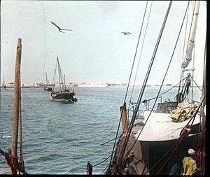 Approaching Berbera on the Tuna (3948071623)