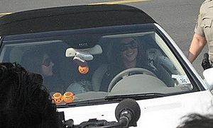 Britney Spears car october 2007 (cropped)