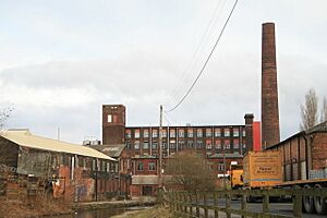 Clarence Mill, Stalybridge - geograph.org.uk - 1710606