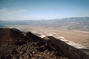 Death Valley,19820817,Dante's View,to South