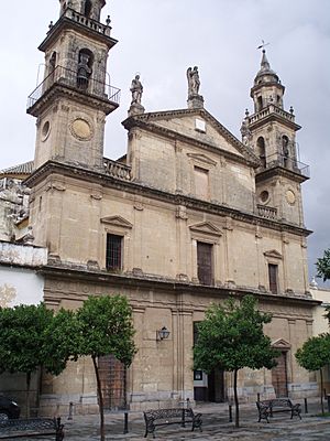 Fachada principal de la iglesia de San Rafael de Córdoba