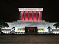 Lăng chủ tịch Hồ Chí Minh về đêm