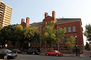 McKay Avenue School (front)