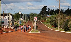 Misiones - Calle de Dos Arroyos.jpg