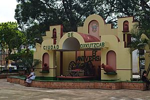 Monumento a Oxkutzcab