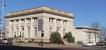 Museum of Nebraska Art 1.jpg