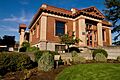 Newberg Public Library