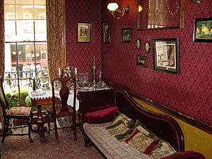 Sherlock Holmes Museum - Sitting Room - London England