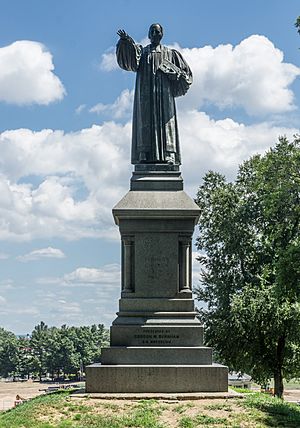 Statue of Thomas Church Brownell at Trinity College CT