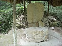 Tikal Stela 24 and Altar 7.jpg