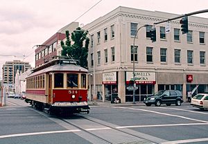 Vintage Trolley passing Powell's Books, 7-29-2001