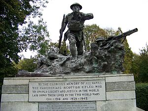 War memorial in Kelvingrove - geograph.org.uk - 610618
