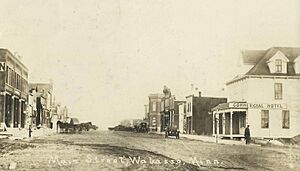 1914postMainStreetWabassoMN