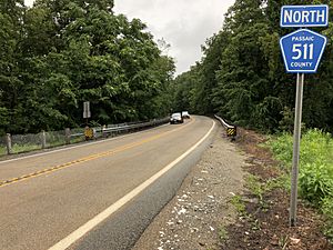 2018-07-25 18 06 10 View north along Passaic County Route 511 (Greenwood Lake Turnpike) just north of Passaic County Route 692 (Skyline Drive) in Ringwood, Passaic County, New Jersey
