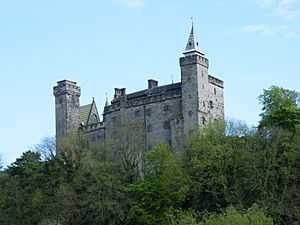 Alton Castle (3558100574).jpg