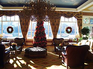 Broadmoor Hotel, Xmas, interior