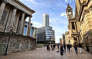 Chamberlain Square Birmingham (Cropped)