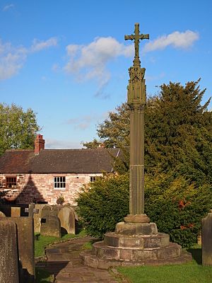 Churchyard Cross, St Edward's Church, Cheddleton.jpg