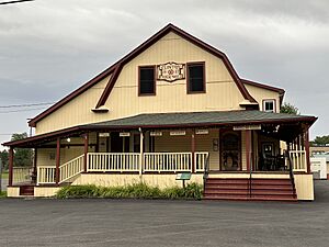 Clinton Cider Mill