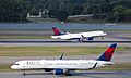 Delta A220-300 landing MSP runway 30L