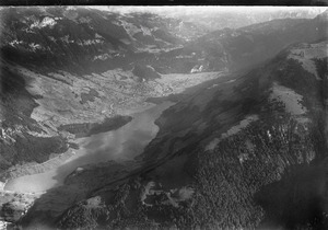 ETH-BIB-Lungerer See, Lungern, Brünig v. N. aus 1800 m-Inlandflüge-LBS MH01-005277