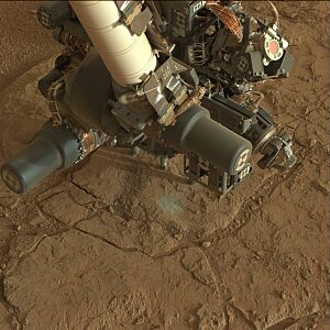 MarsCuriosityRover-Drilling-01