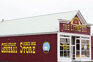 Oakville - Little Bit General Store