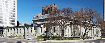 Old Federal Building Minneapolis.jpg