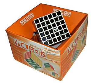 V-Cube 6 in box